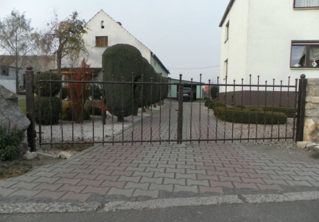 47a_46778496761_l